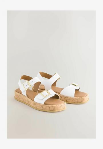 Босоножки на платформе