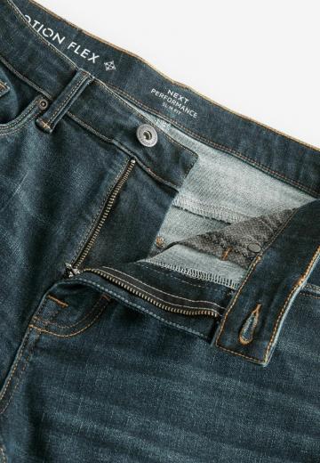 Узкие джинсы