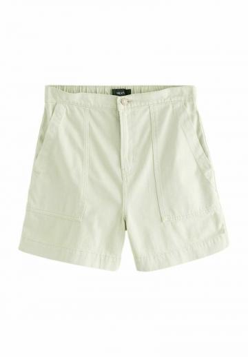 Джинсовые шорты