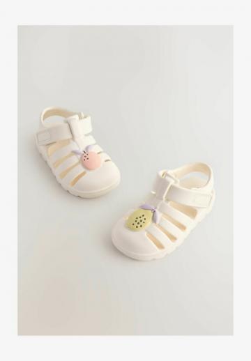 Детская обувь