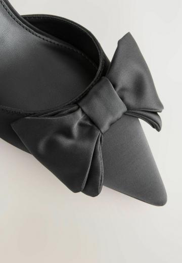 Туфли на высоком каблуке