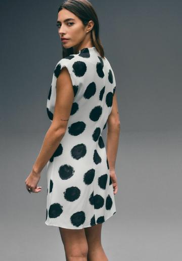 Короткое платье