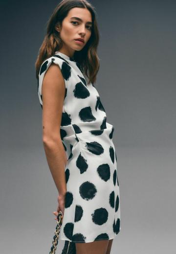 Короткое платье