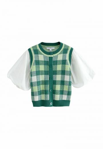 Вязаный жилет