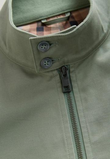 Куртка бомбер