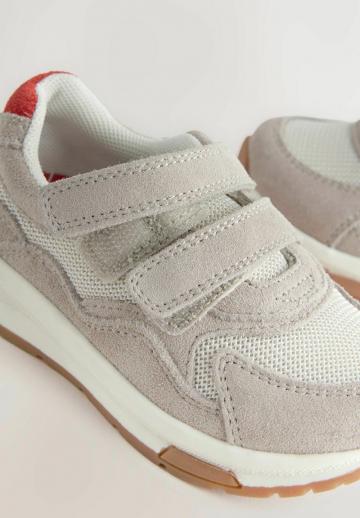 Детская обувь