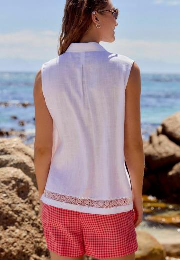 Блузка без рукавов