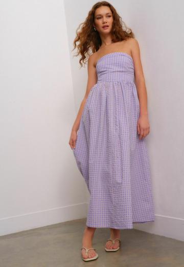 Платье без бретелек