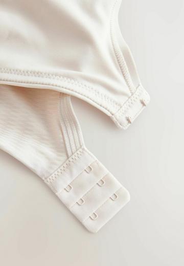 Бюстгальтер без косточек