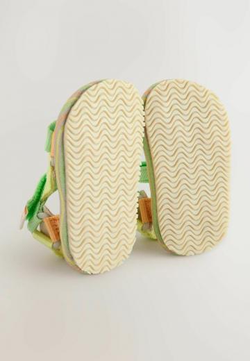 Детская обувь