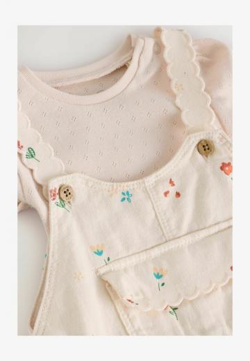 Набор одежды