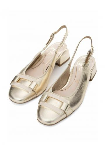 Гандбольные кроссовки