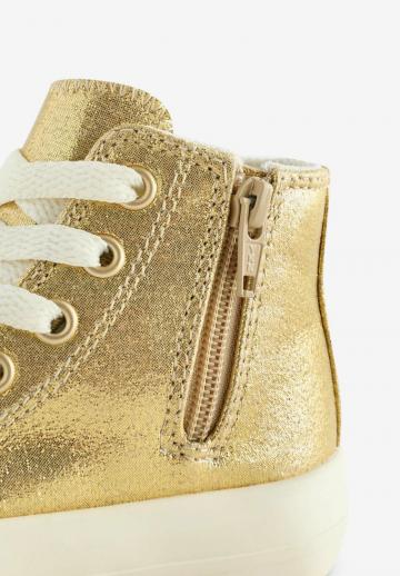 Детская обувь