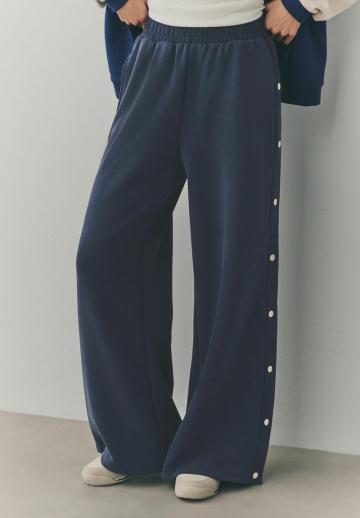 Спортивные штаны