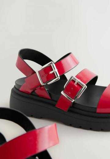 Босоножки на платформе