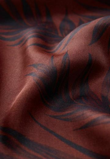 Атласная блузка