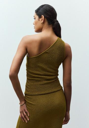 Топ на одно плечо