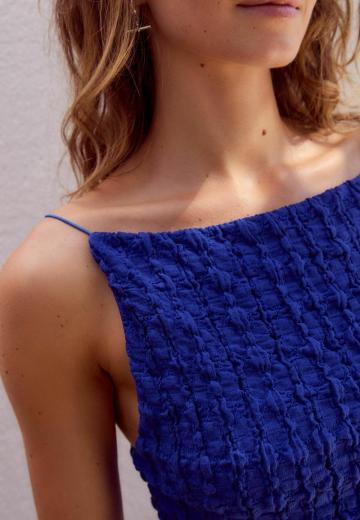 Топ на бретельках