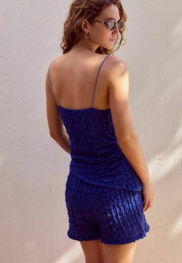 Топ на бретельках