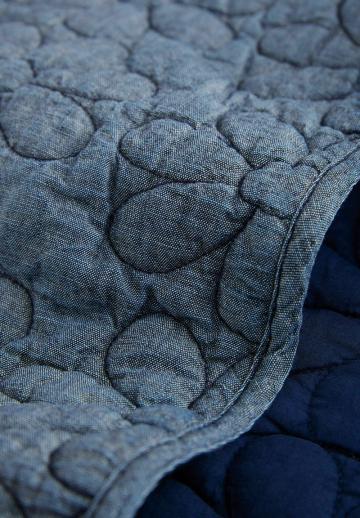 Джинсовая жилетка