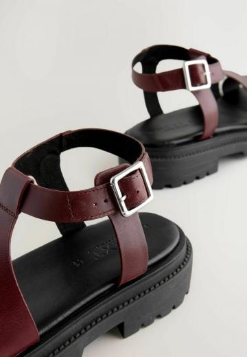 Босоножки на платформе