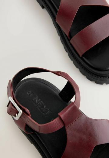 Босоножки на платформе