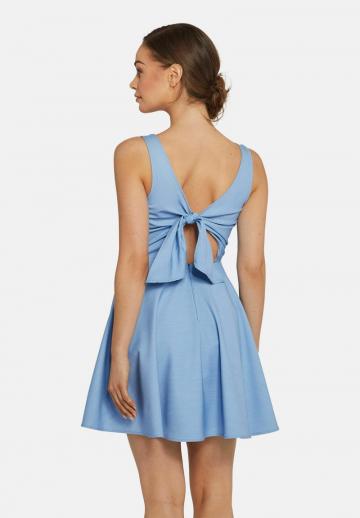 Короткое платье