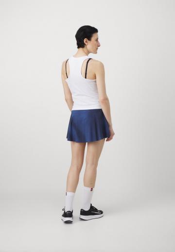 Спортивный топ