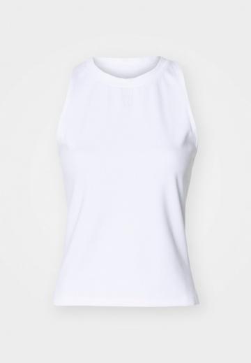 Спортивный топ