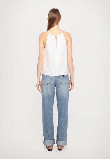 Топ на бретельках