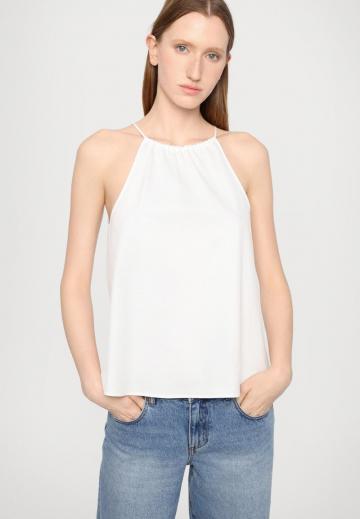 Топ на бретельках