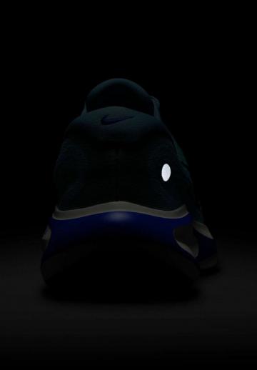 Беговые кроссовки