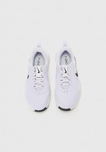 Тренировочные кроссовки