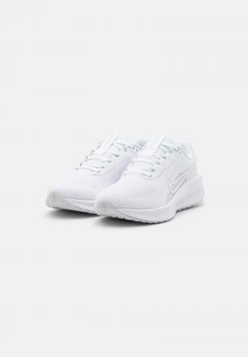 Кроссовки для ходьбы