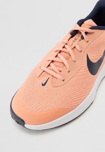 Теннисные кроссовки