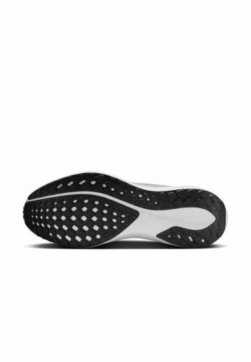 Беговые кроссовки