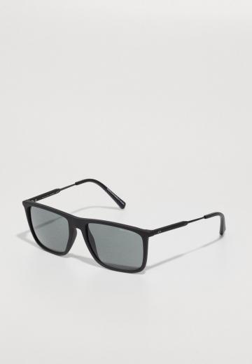 Солнечные очки
