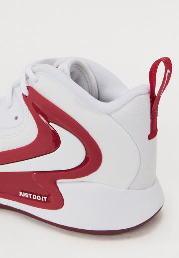 Кроссовки для зала