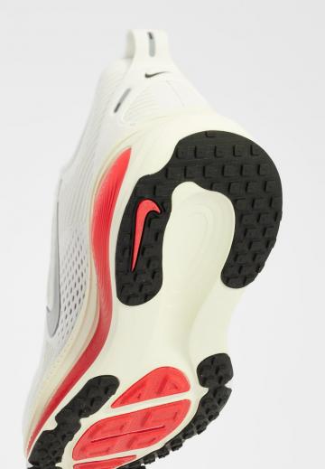 Беговые кроссовки