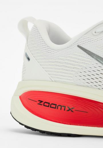 Беговые кроссовки