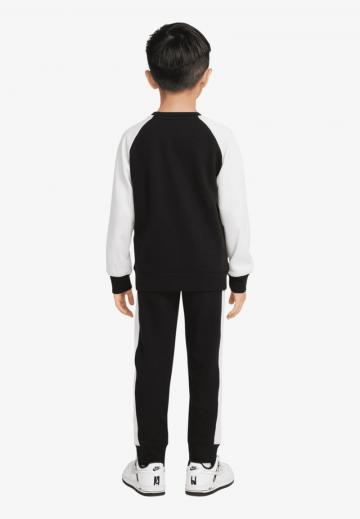 Набор одежды