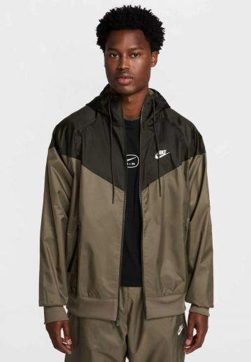 Куртка-дождевик