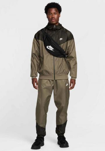 Куртка-дождевик