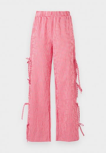 Широкие брюки