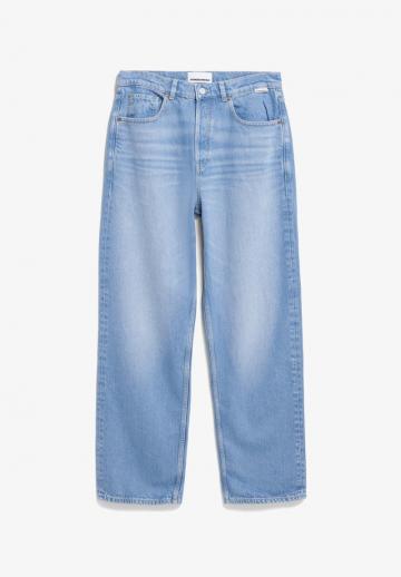 Клешеные джинсы