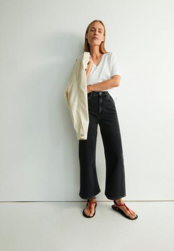 Клешеные джинсы