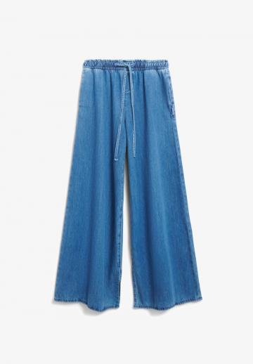 Свободные джинсы