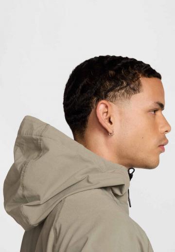 Куртка-дождевик