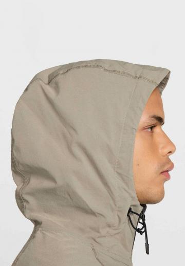 Куртка-дождевик