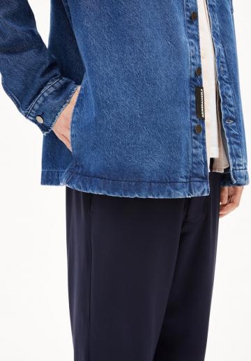 Джинсовая куртка